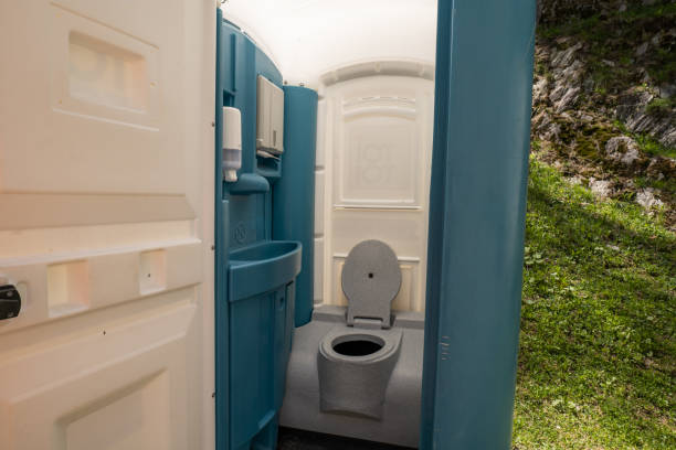 Portable Toilet Options We Offer in Mayo, MD